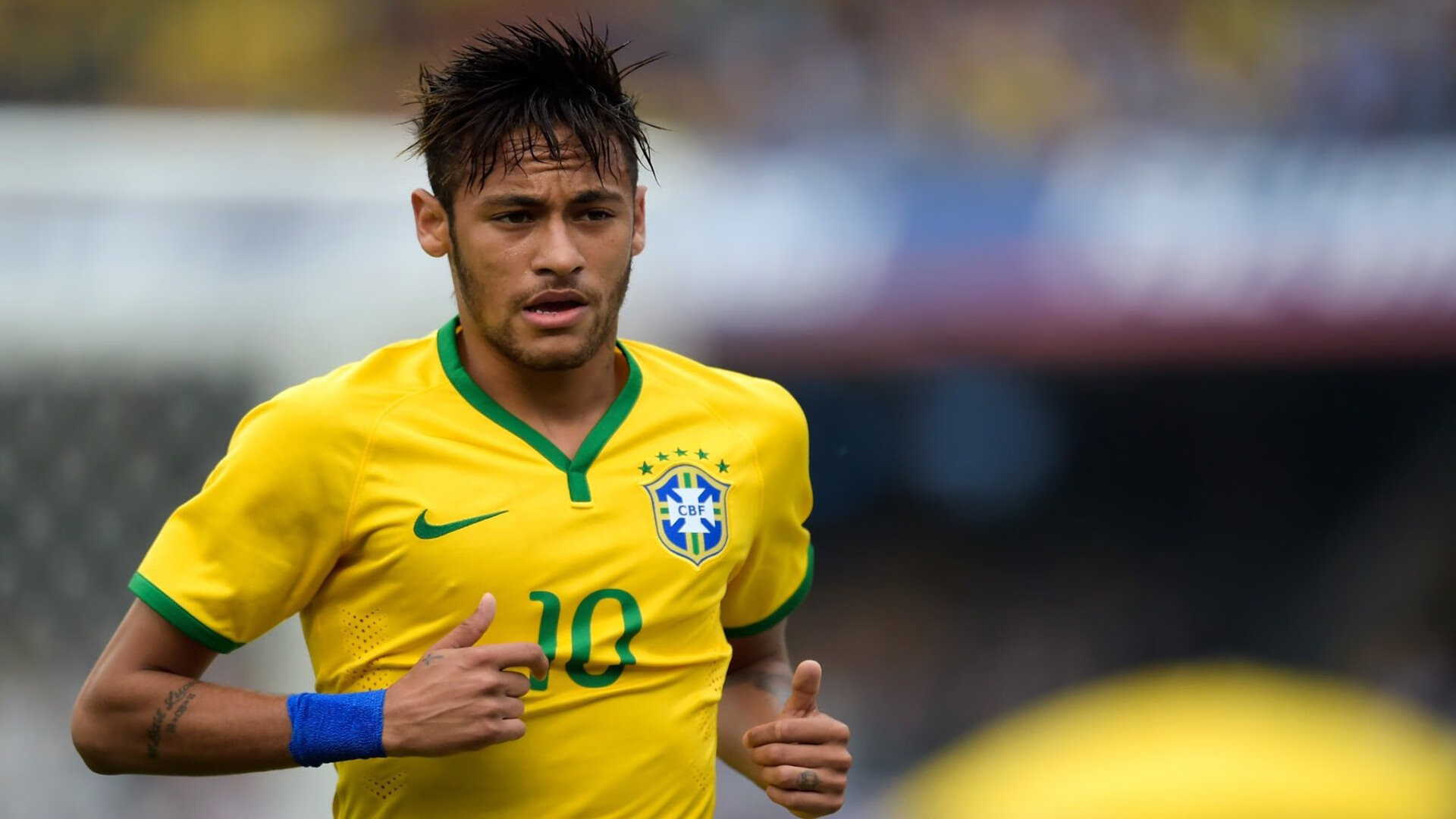 电竞热潮席卷全球，职业联赛收视率创新高，青少年参与度激增