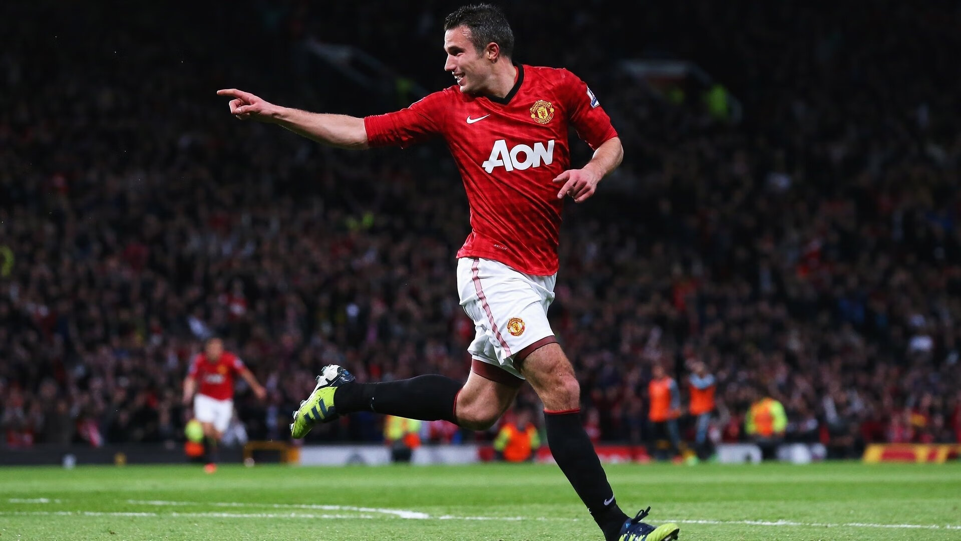 电竞产业蓬勃发展，全球总决赛吸引千万观众