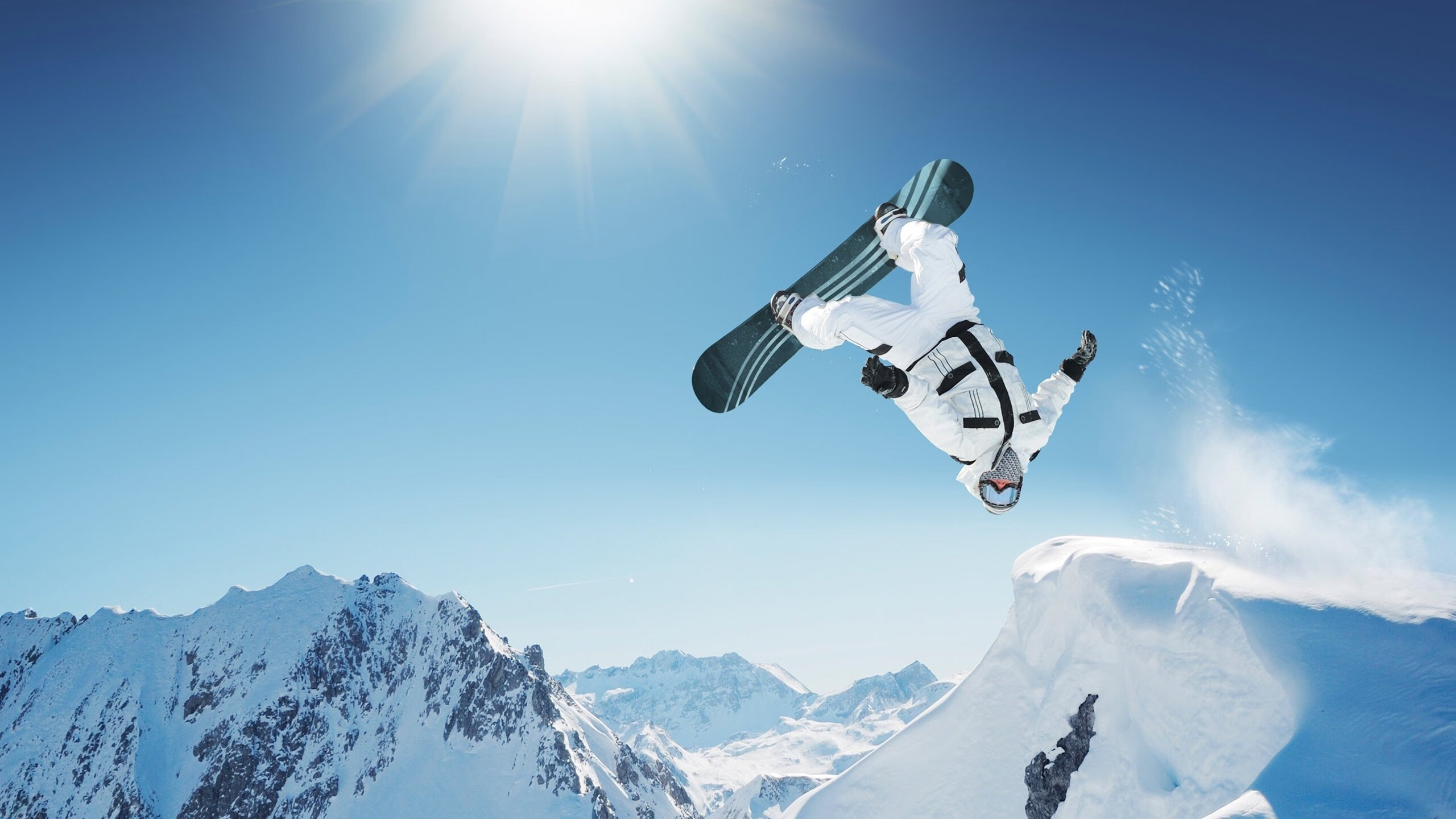 自由式滑雪世界杯中国队再创佳绩 谷爱凌领衔斩获两金一银